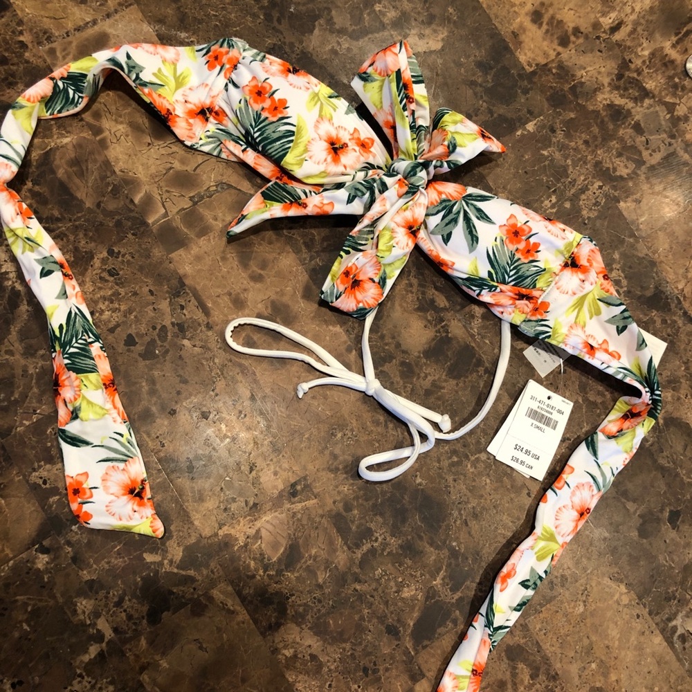Hollister swimsuit top